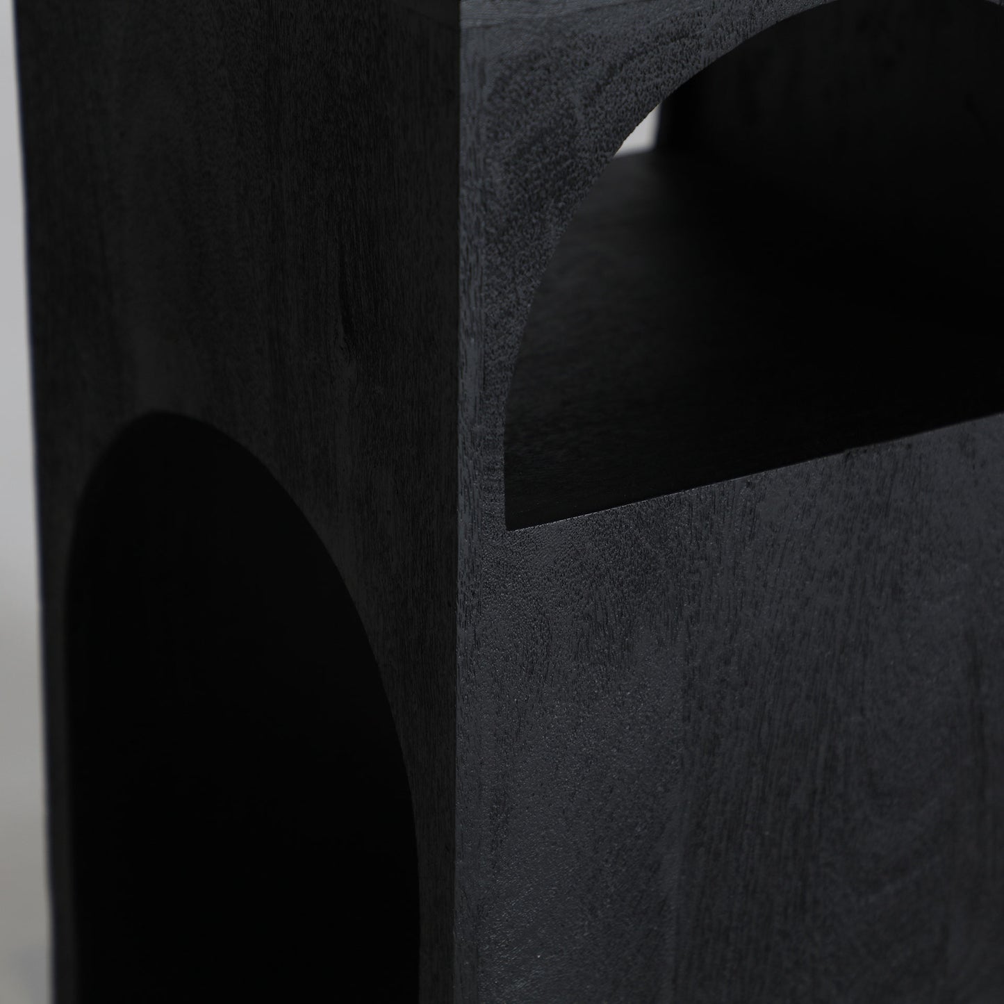 KIRILA SIDE TABLE