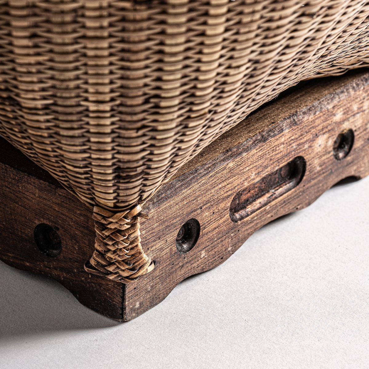 KALID CLOTHES BASKET