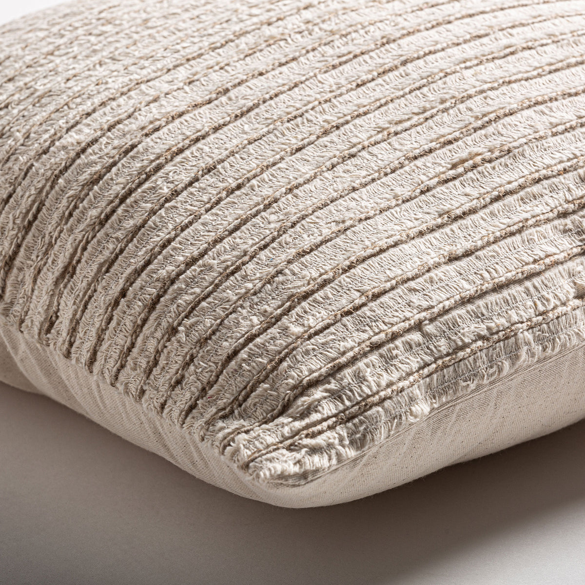 ALKA CUSHION