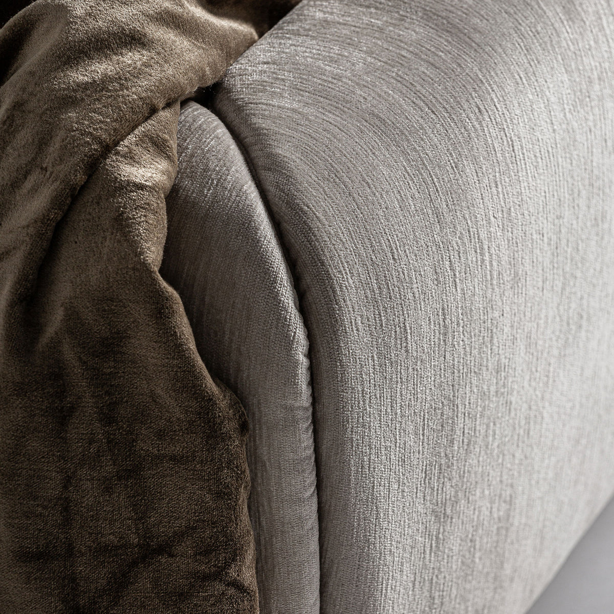 BEND BED