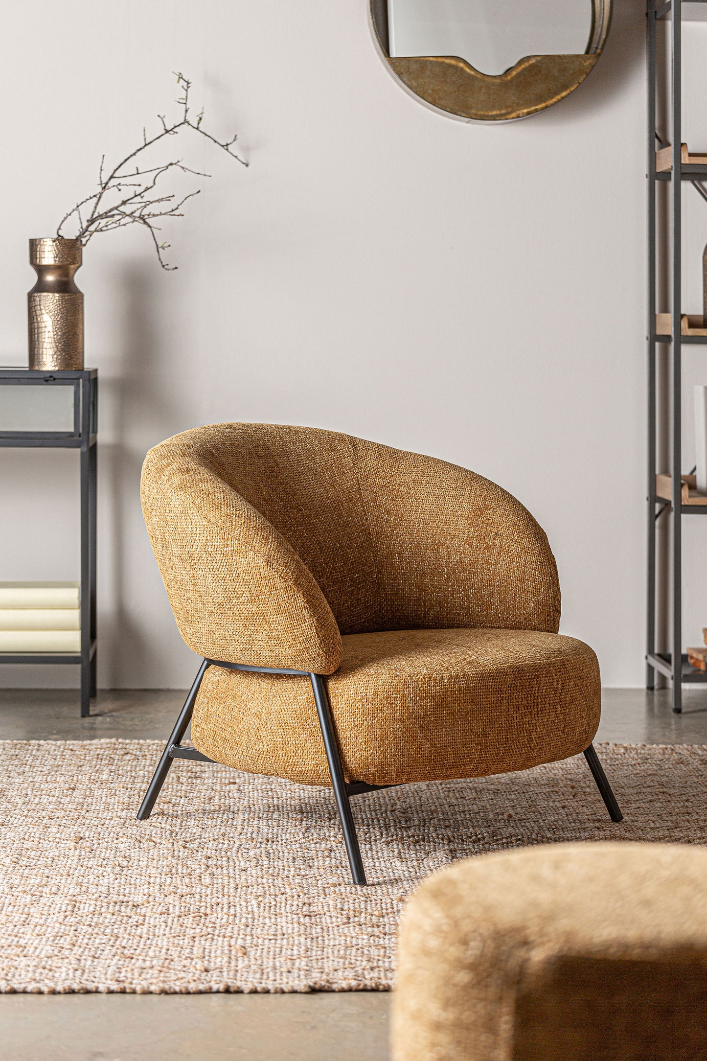 SOUVENS ARMCHAIR