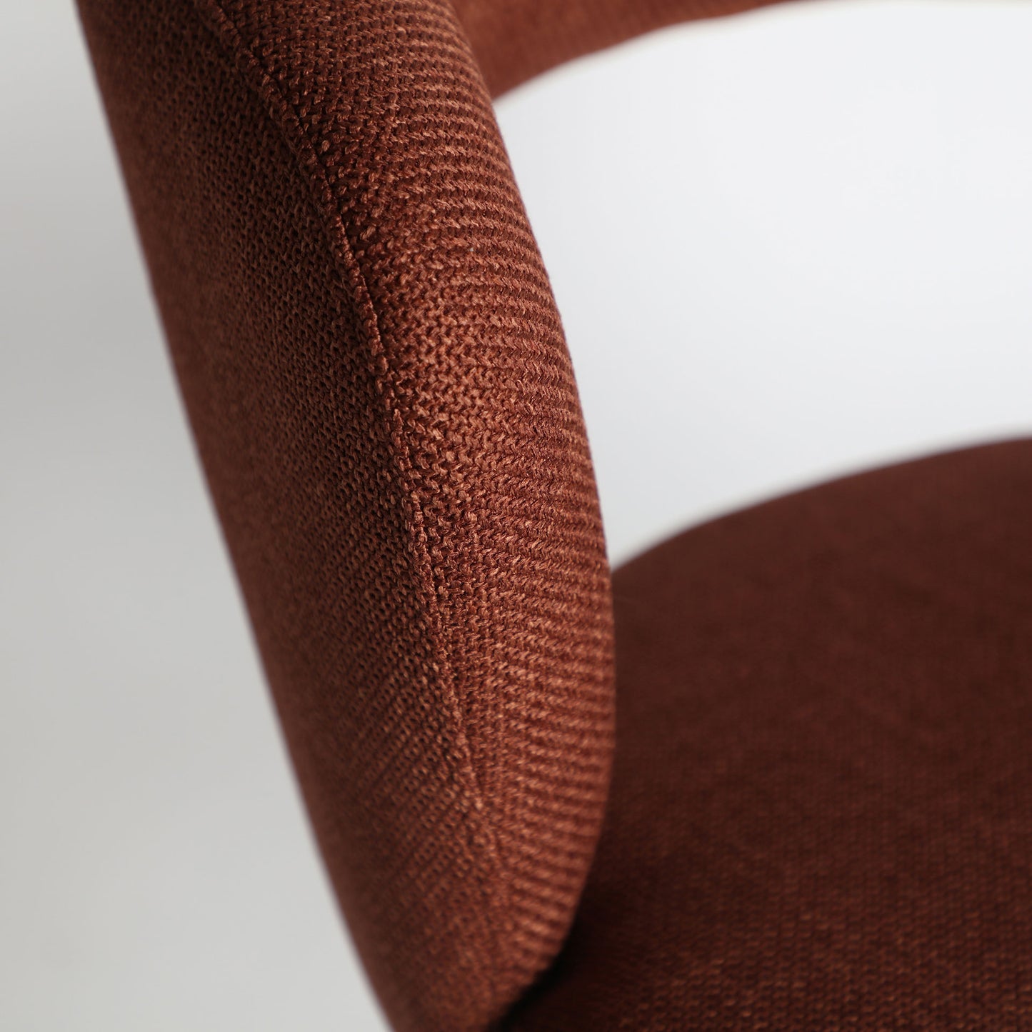 FLAGNAC CHAIR