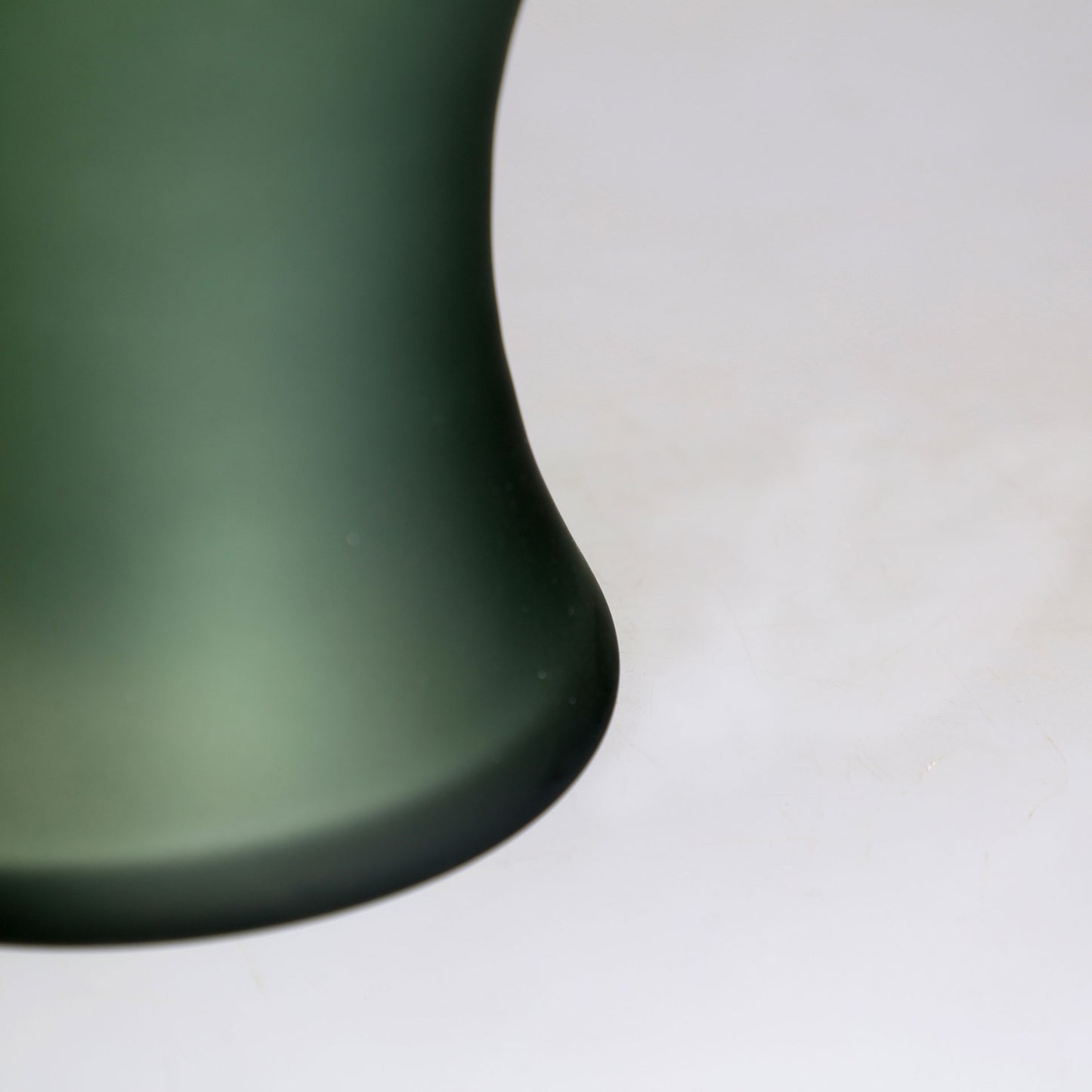 ELISEA VASE