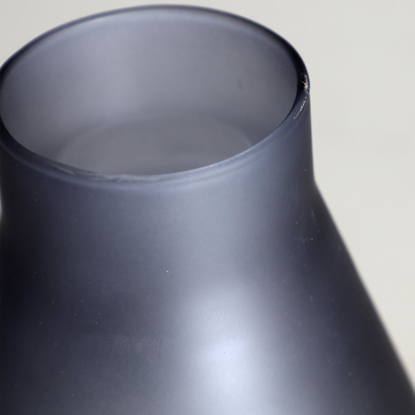 KALHE VASE