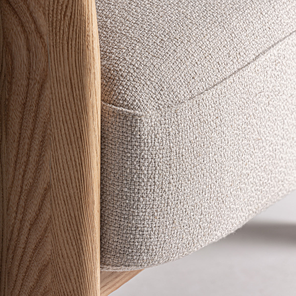 NARA ARMCHAIR