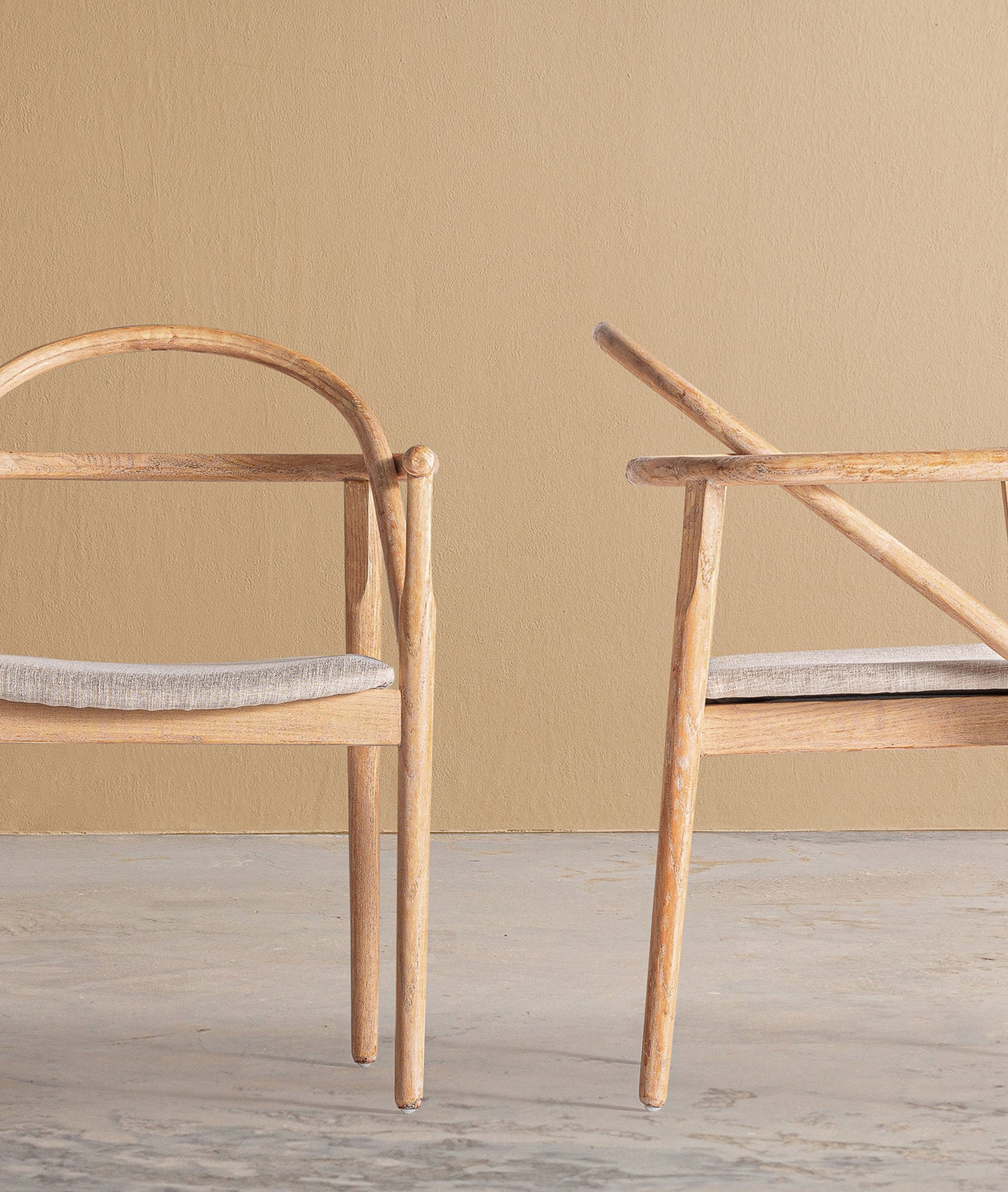 YVIERS CHAIR