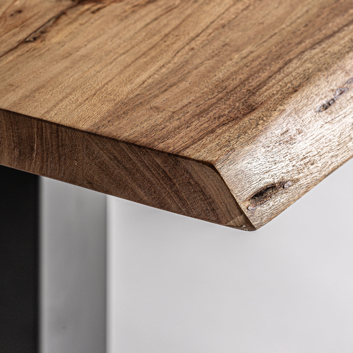 TINJAT BAR TABLE