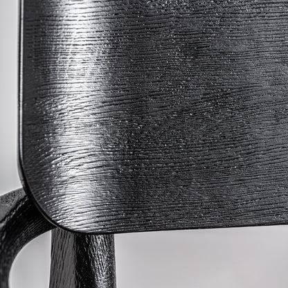 TASQUE CHAIR