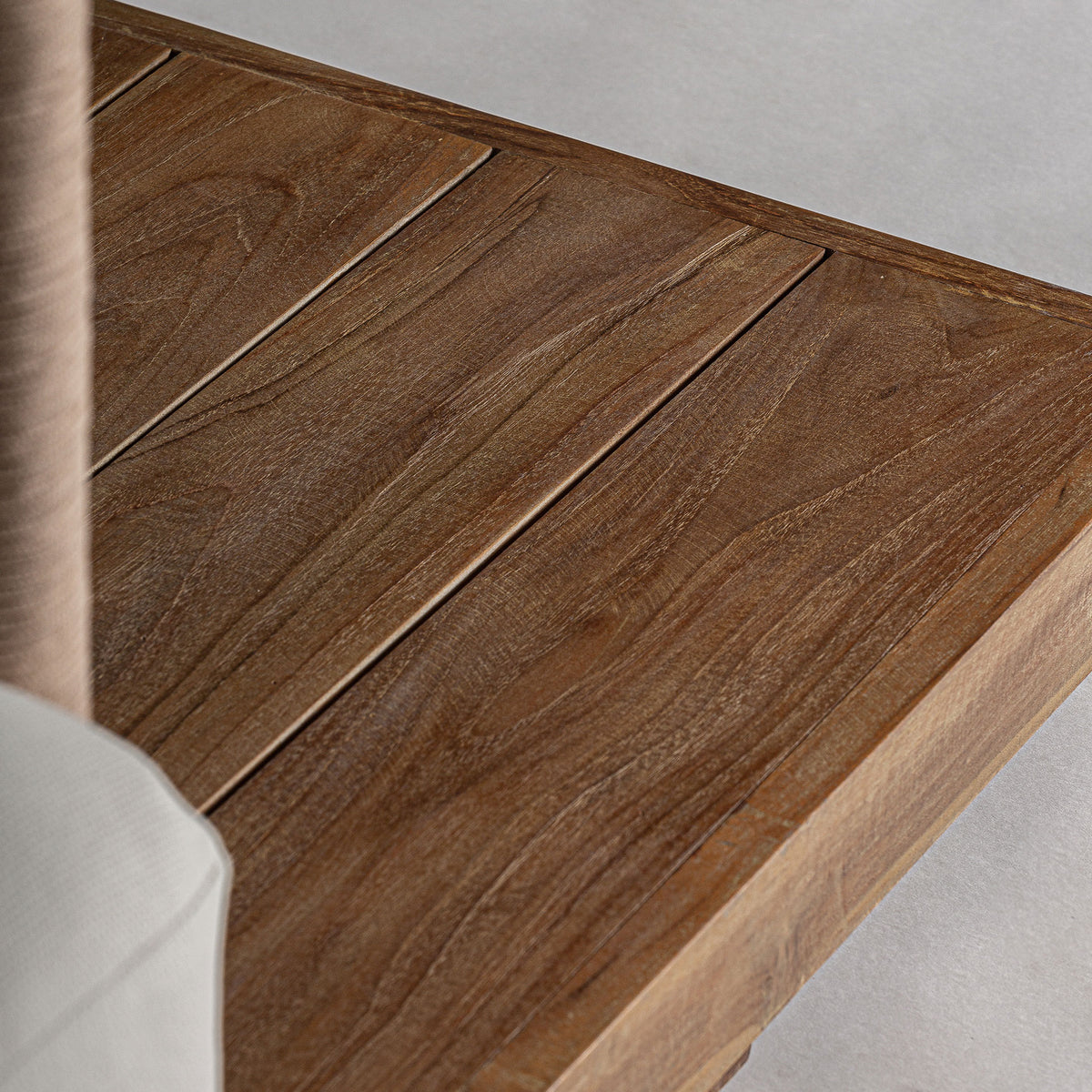 TRENA SOFA