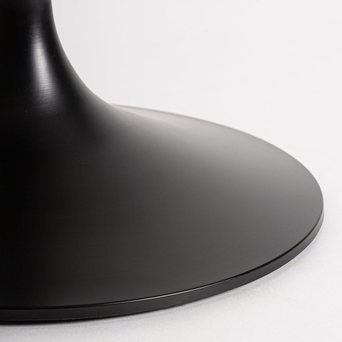 PERRIER BAR TABLE