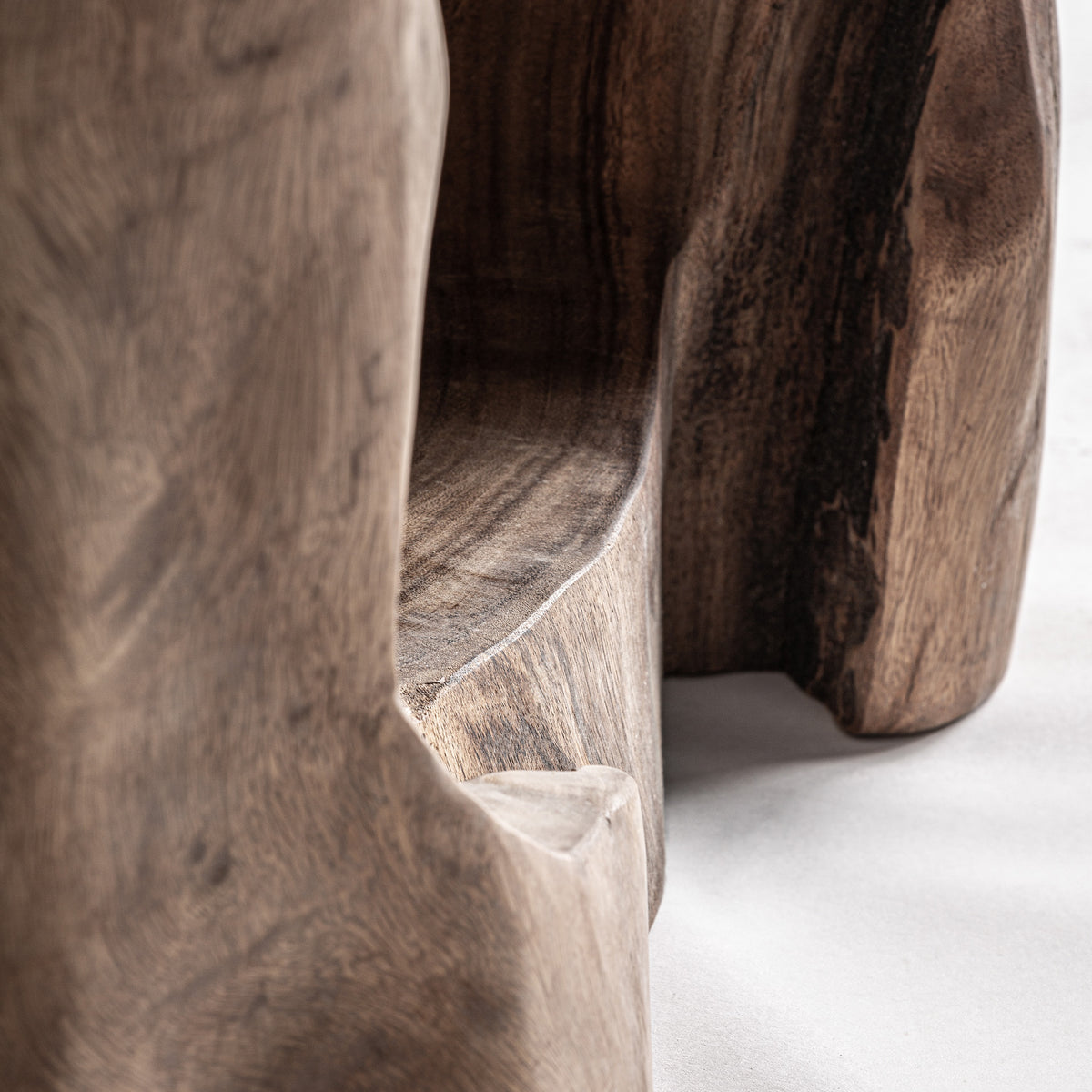 KHALED COFFEE TABLE