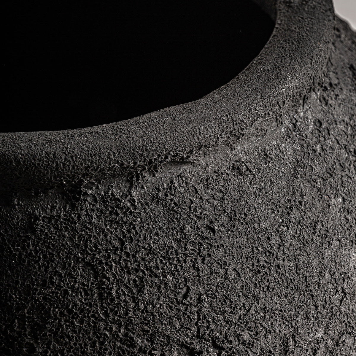 KELYENE VASE