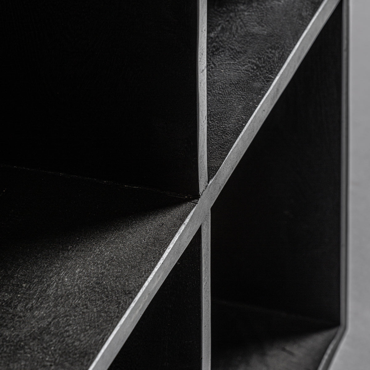 BAYEREUT BOOKCASE