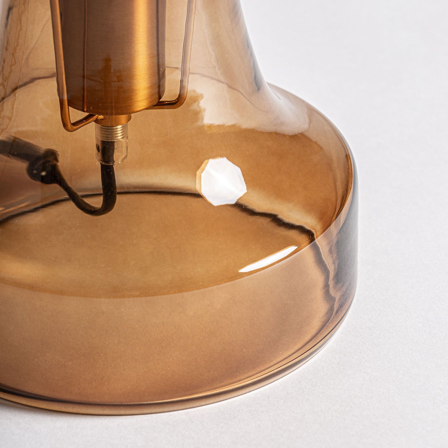 HASSELT TABLE LAMP