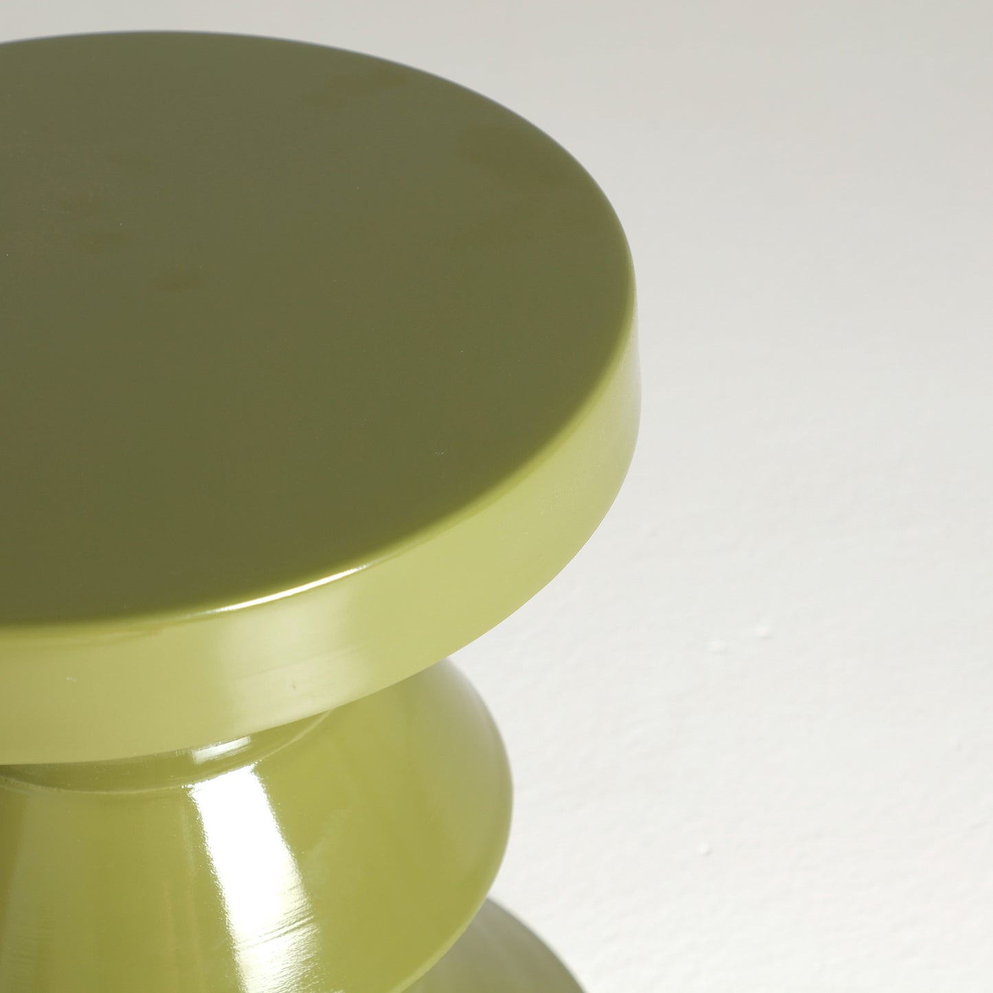 ZUG SIDE TABLE