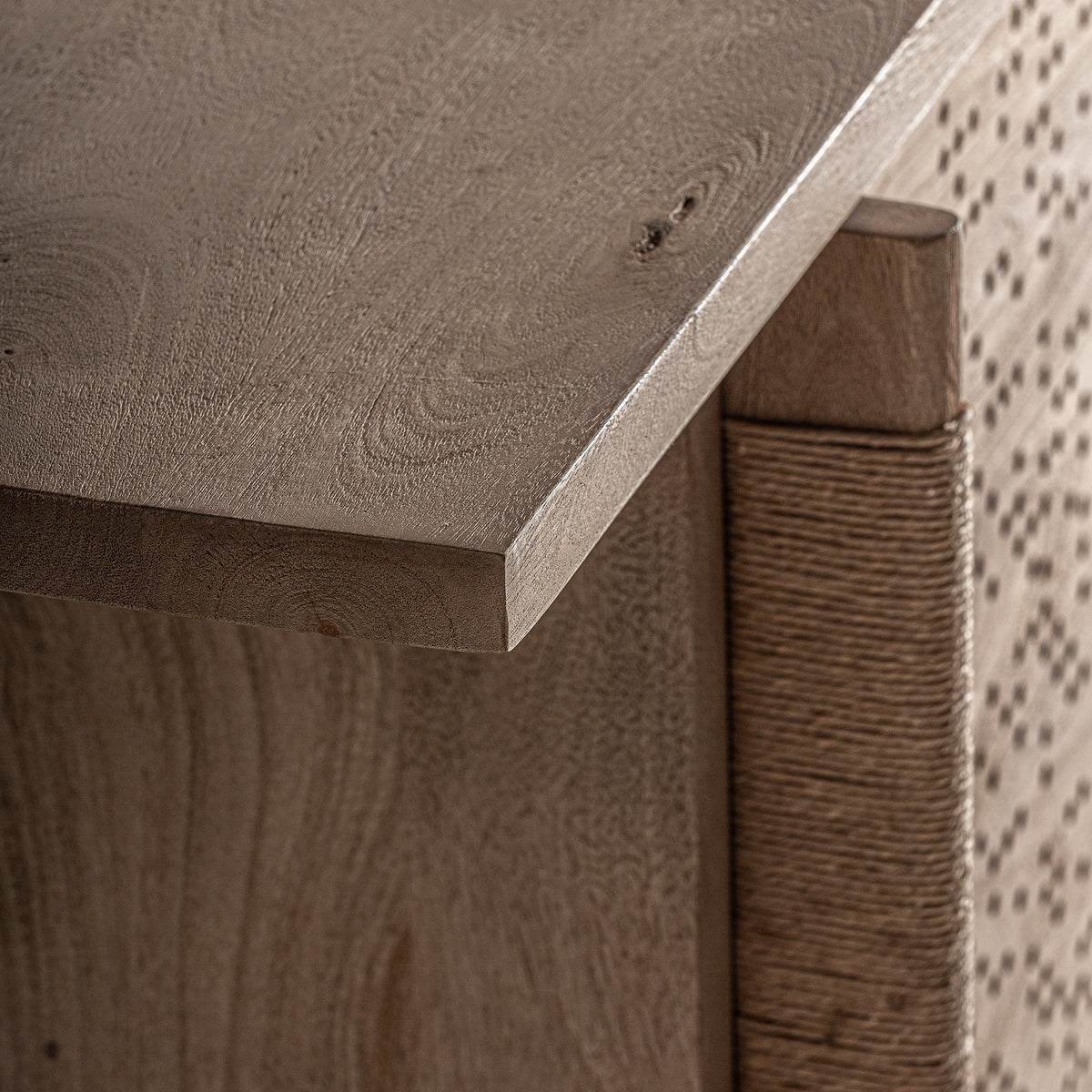 JACQUARD SIDEBOARD