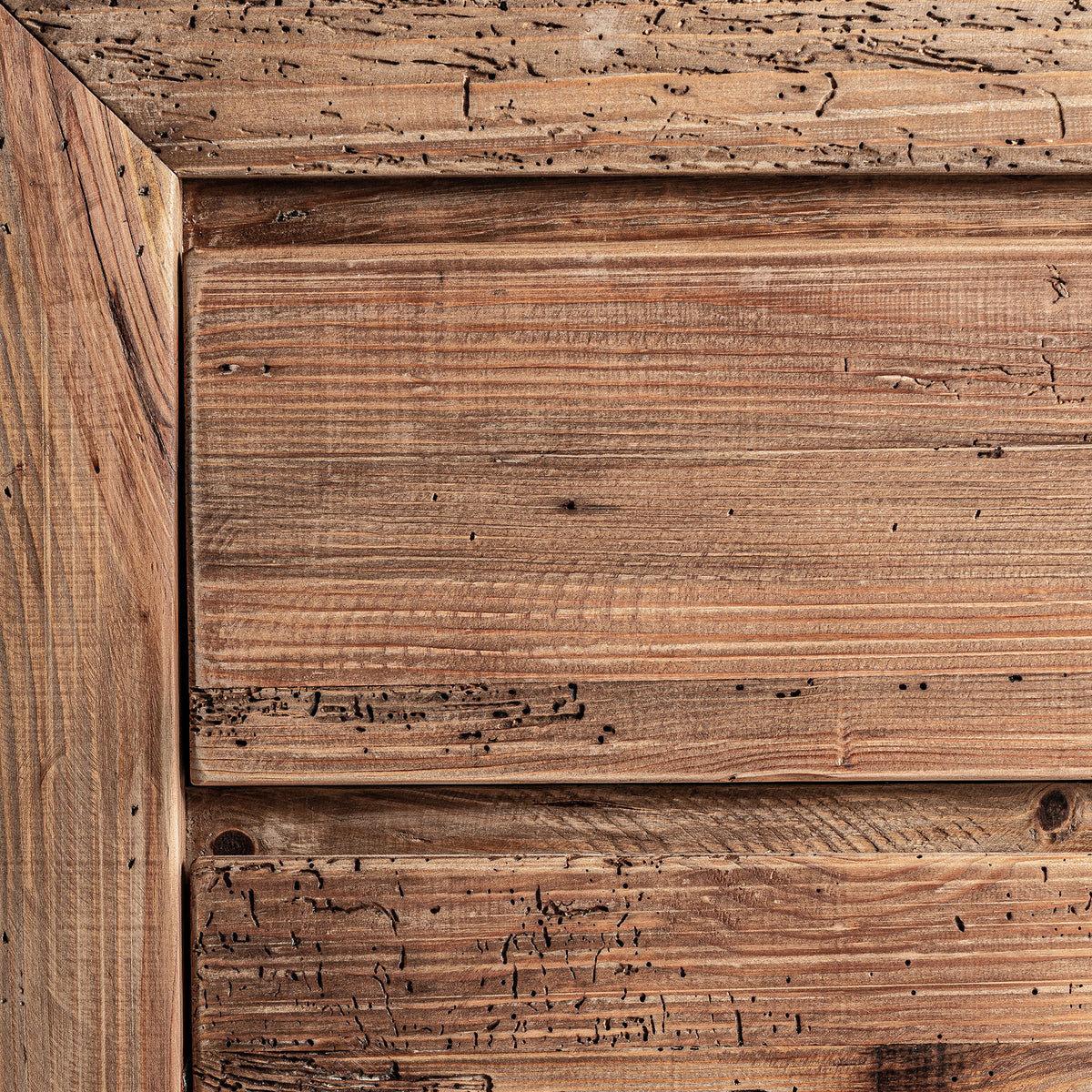 BREIVE SIDEBOARD