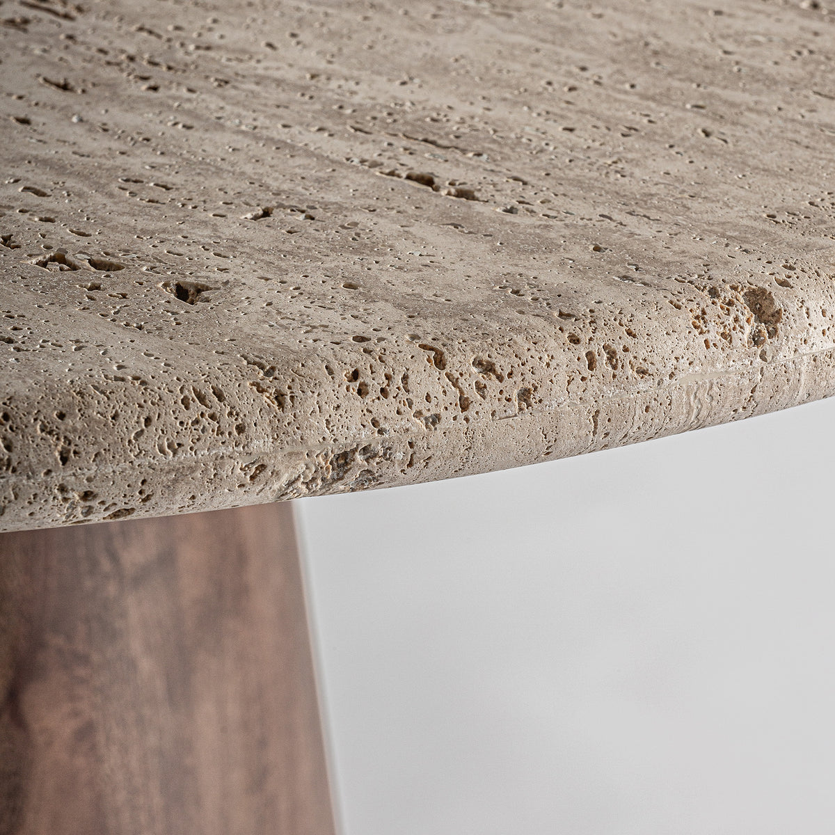 VARZI DINING TABLE