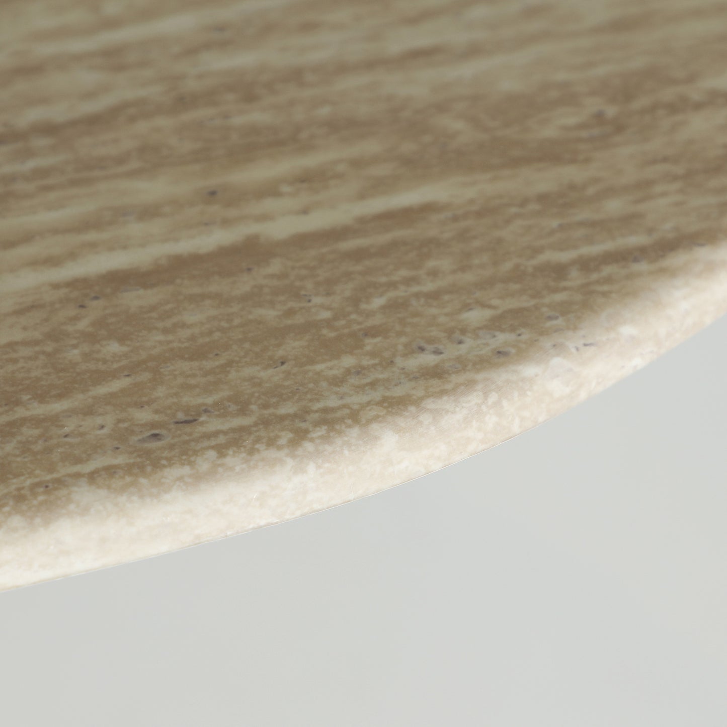 VERONA DINING TABLE