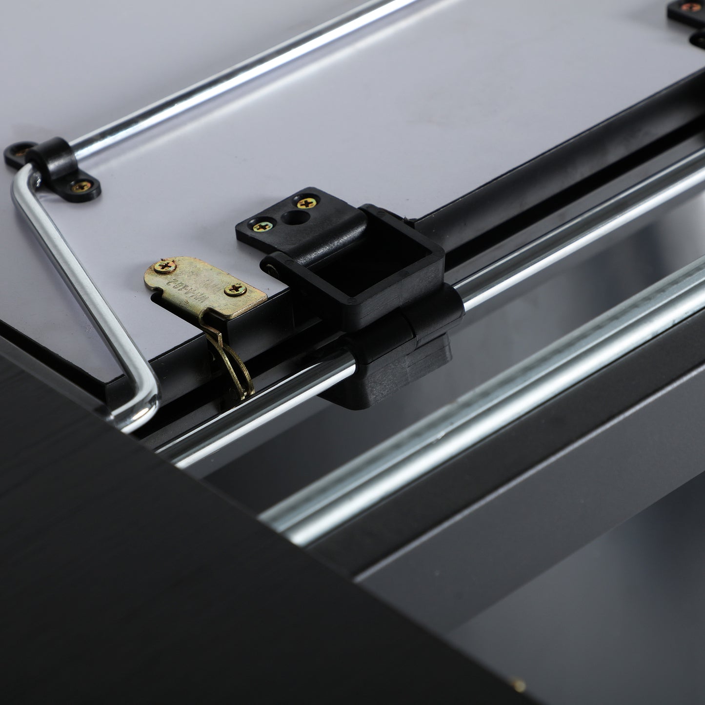 LIZANT EXTENDING TABLE
