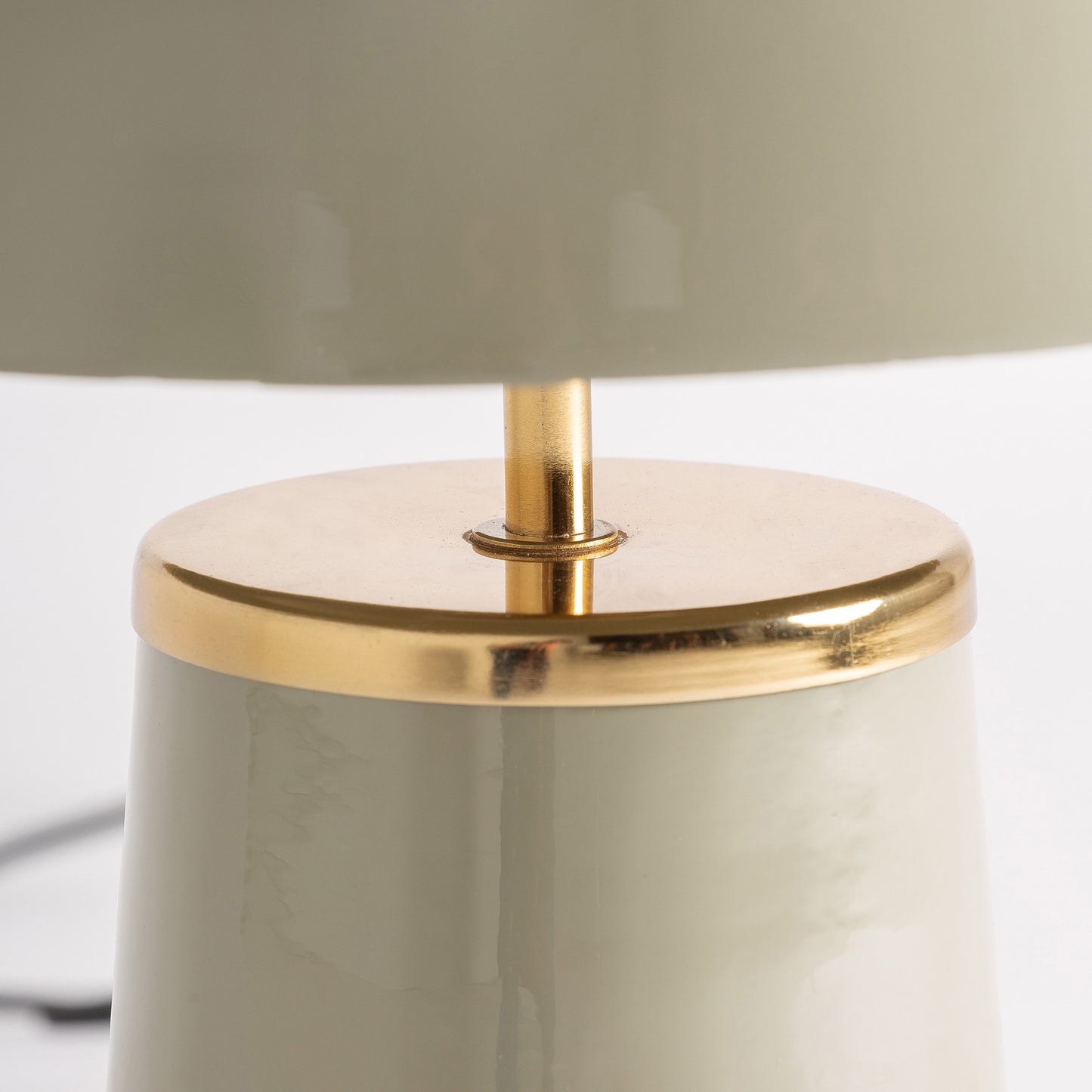AROSA TABLE LAMP