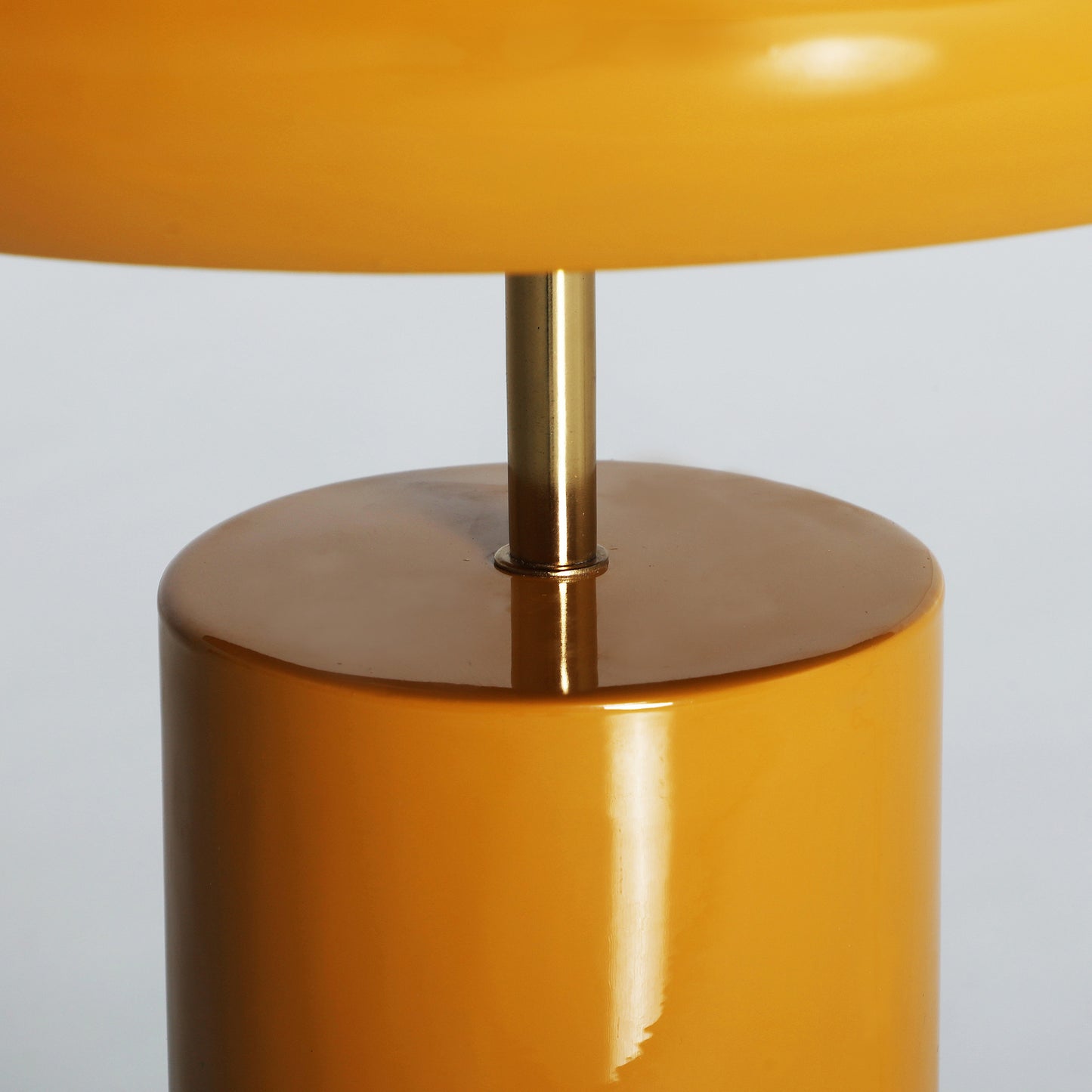 ZALK TABLE LAMP