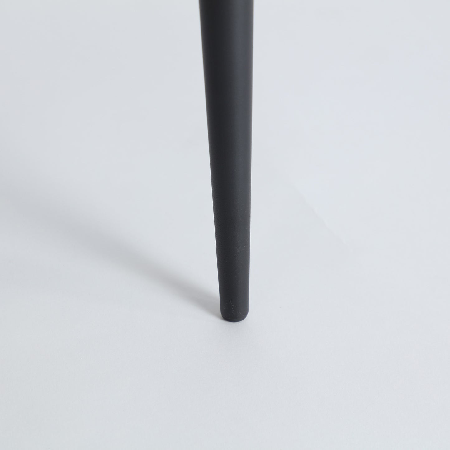 FLAGNAC CHAIR