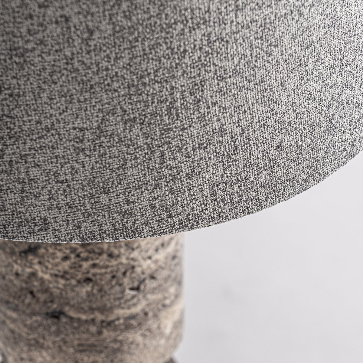 XILKA TABLE LAMP