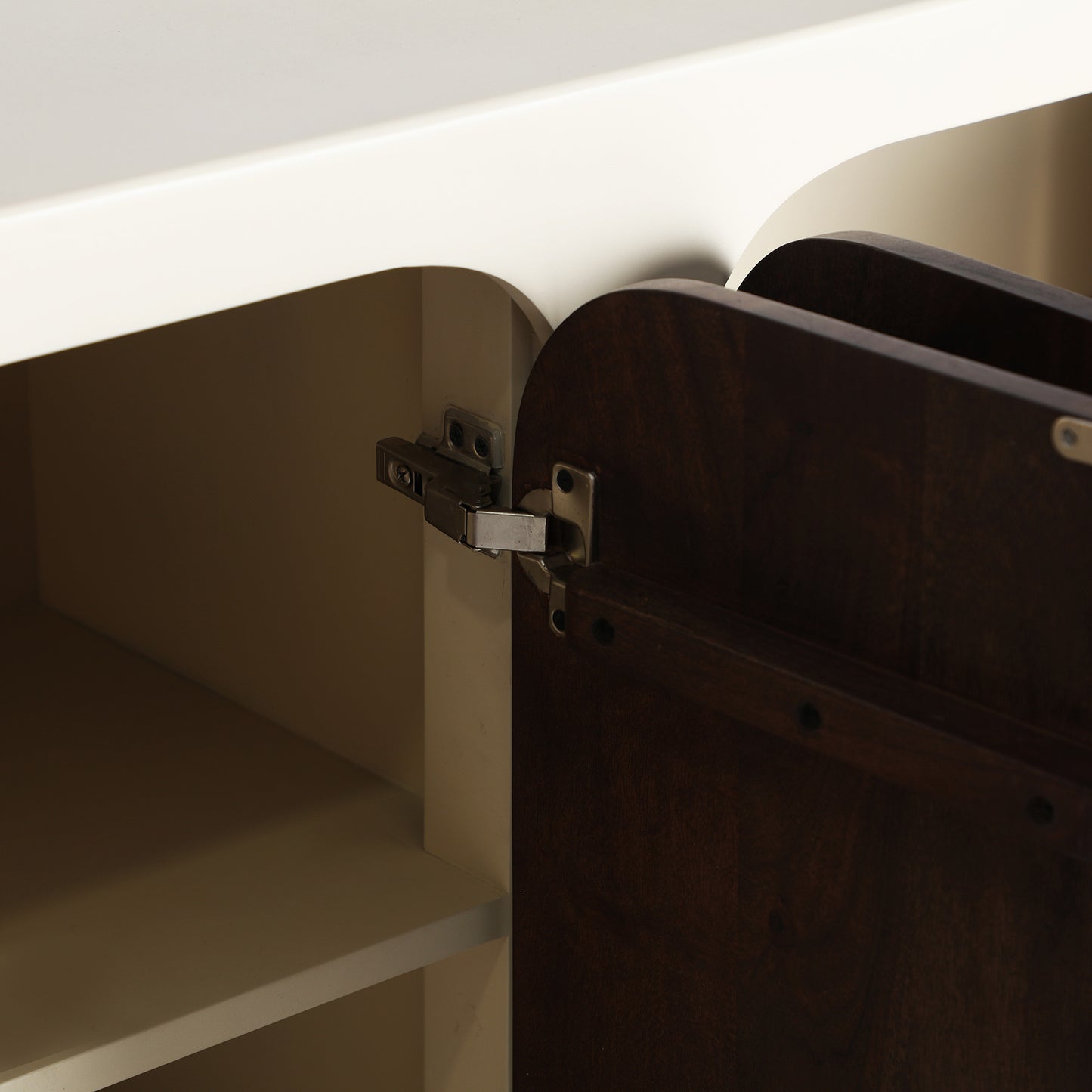 GLARIS SIDEBOARD