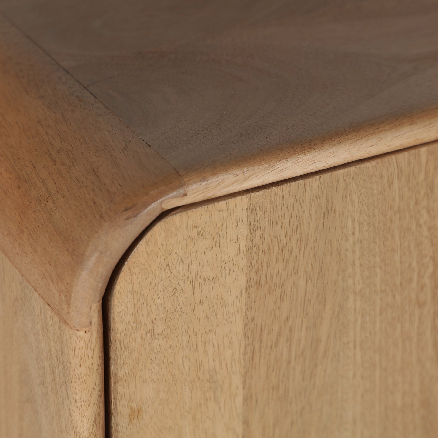 CANADA TV STAND
