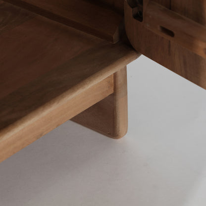 CANADA SIDEBOARD