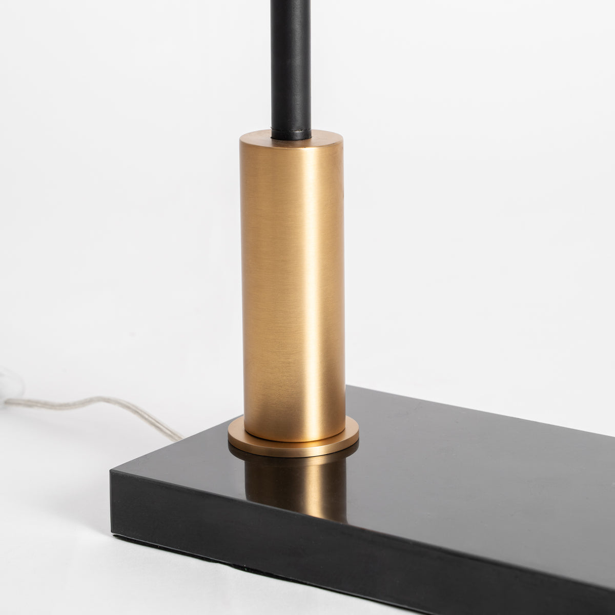 CINT FLOOR LAMP