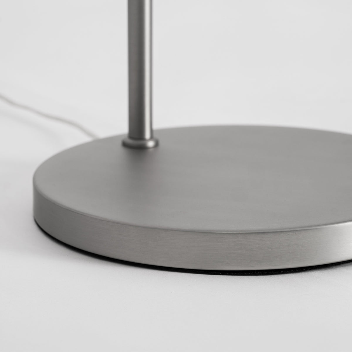 JEHNA FLOOR LAMP