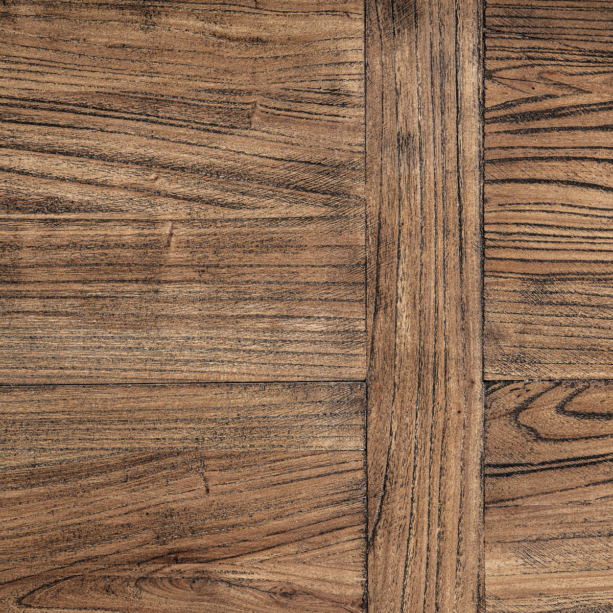 NORVIK DINING TABLE