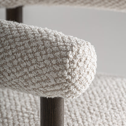 NEUFFEN CHAIR