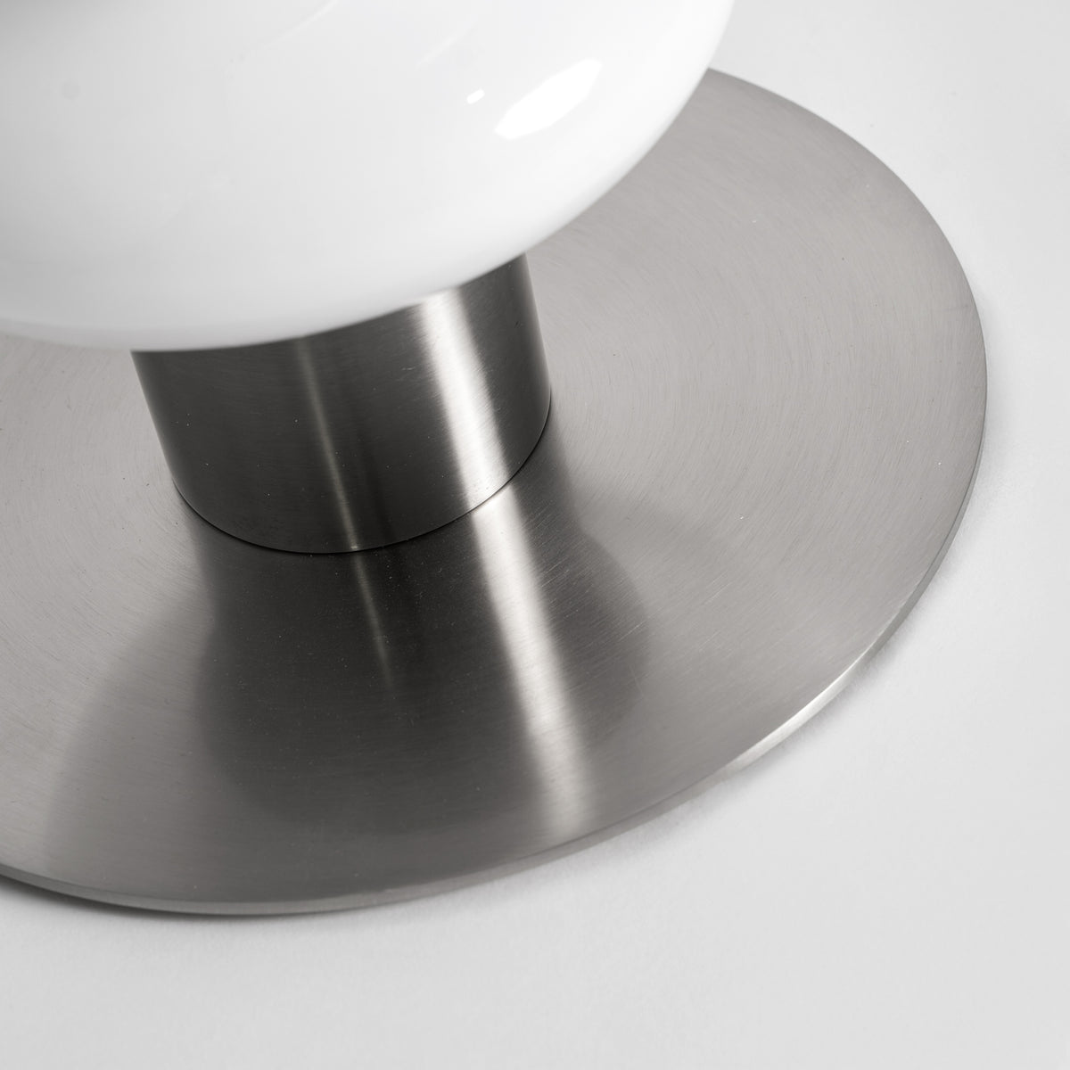TIARE FLOOR LAMP