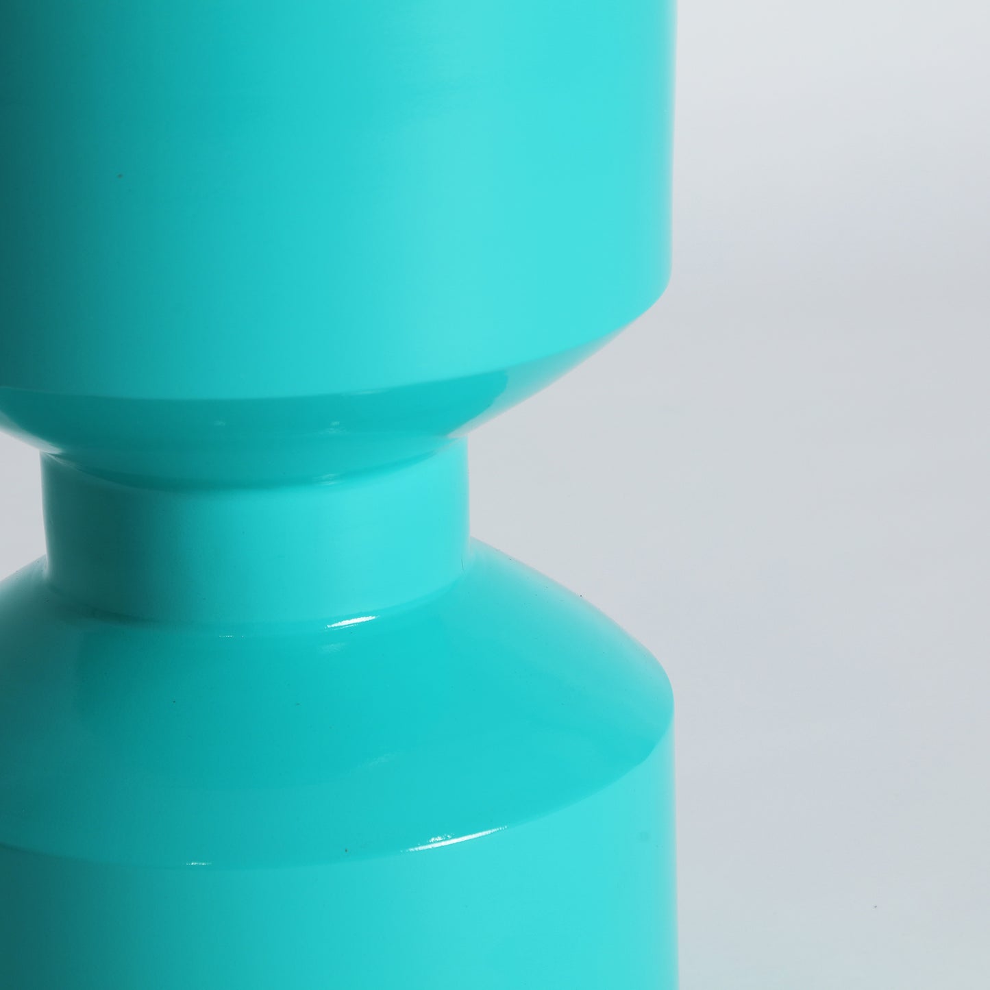 POP SIDE TABLE