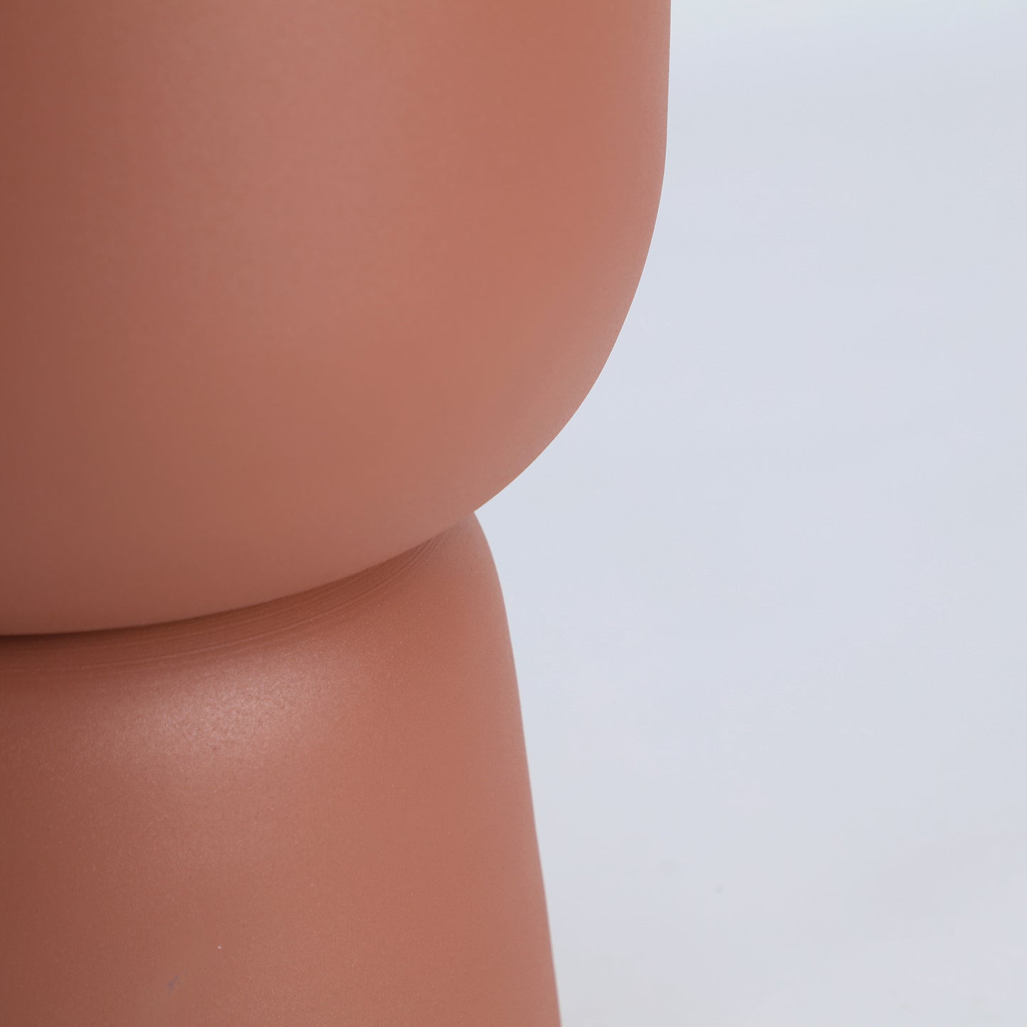 TERRA SIDE TABLE