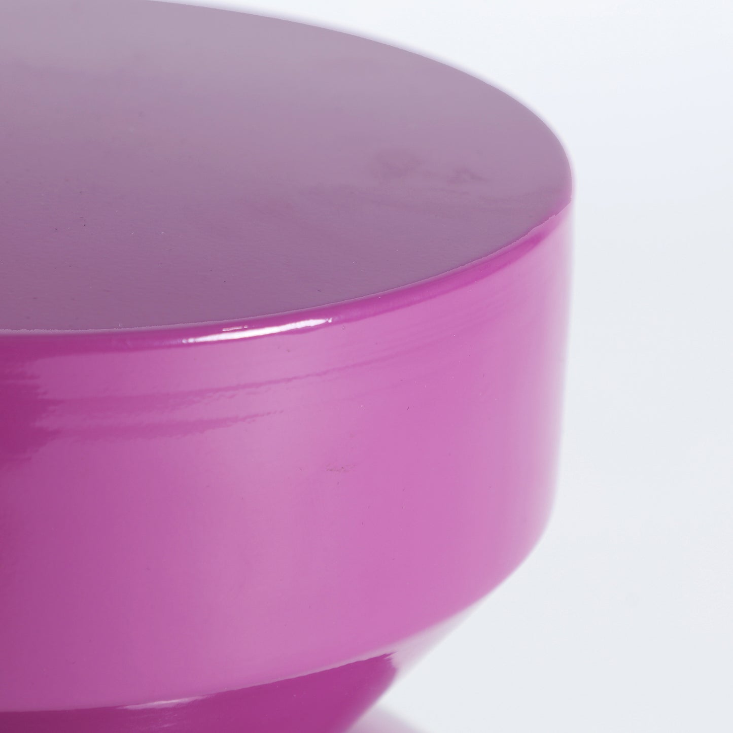 GLOW SIDE TABLE