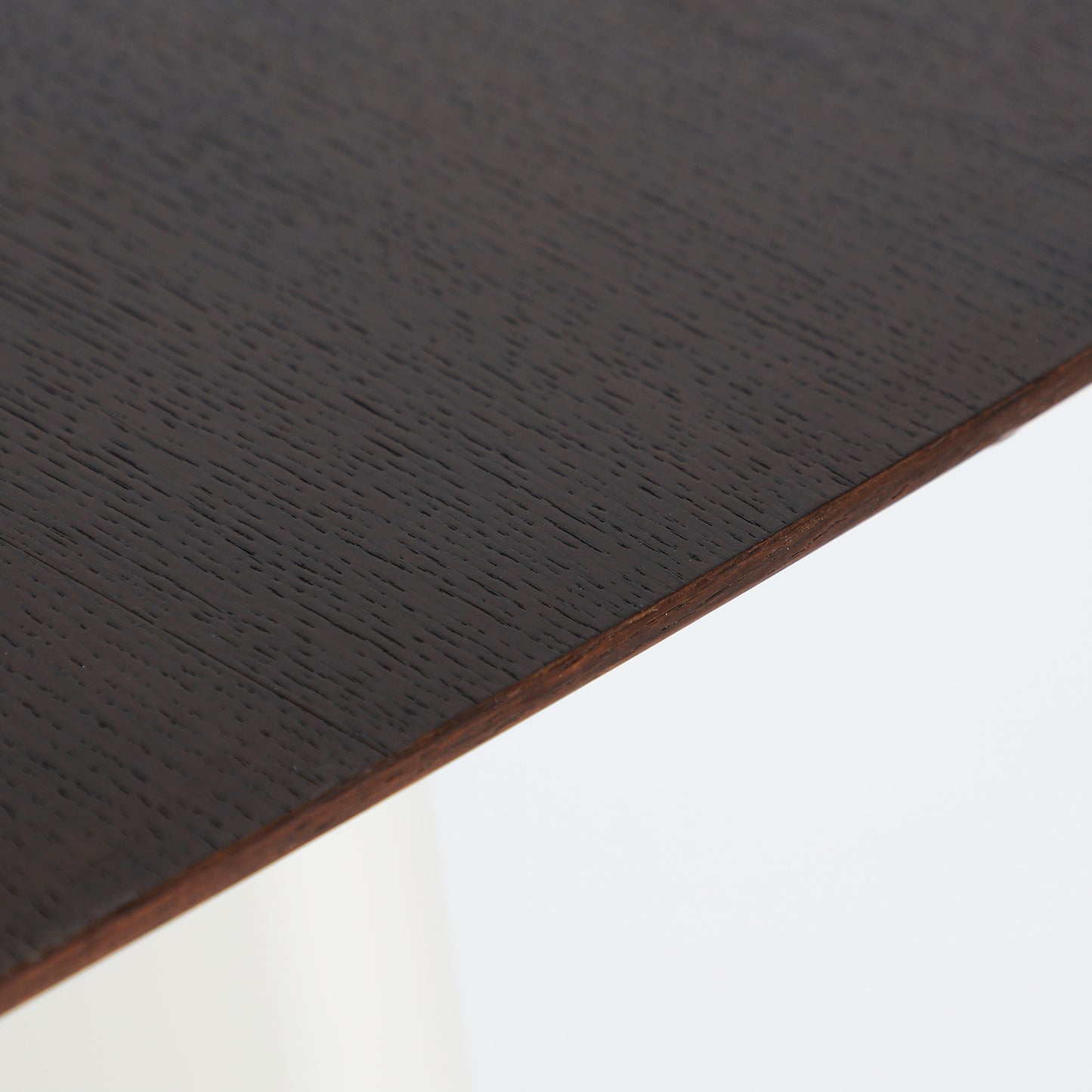 VOLTA DINING TABLE