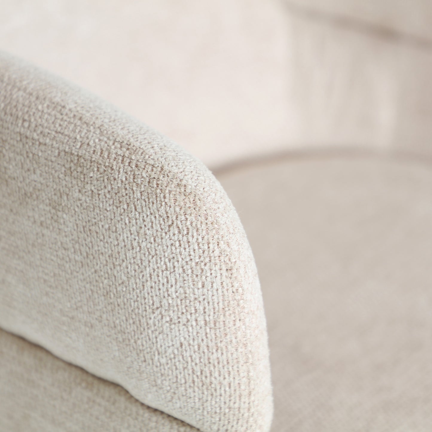 LAVEN CHAIR