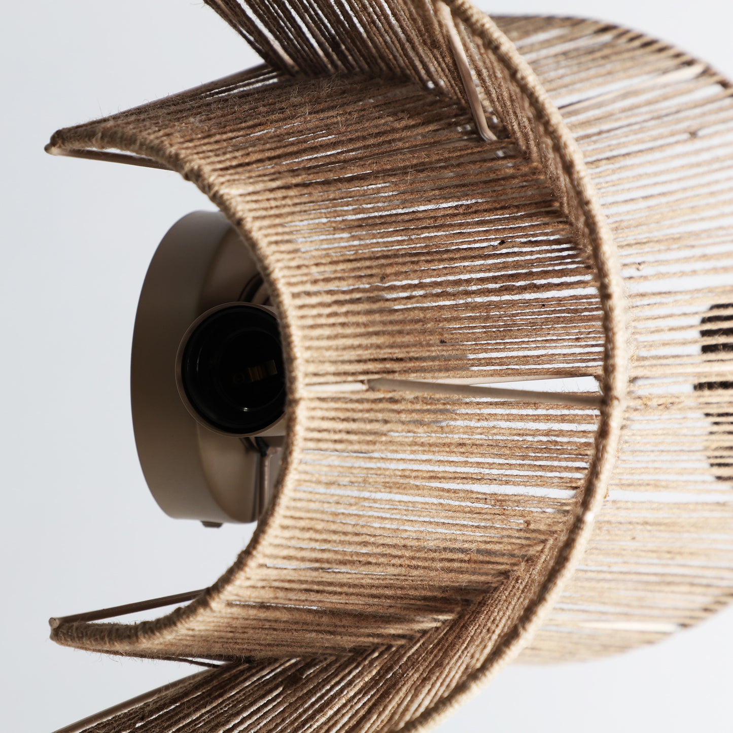 KORDA WALL LAMP