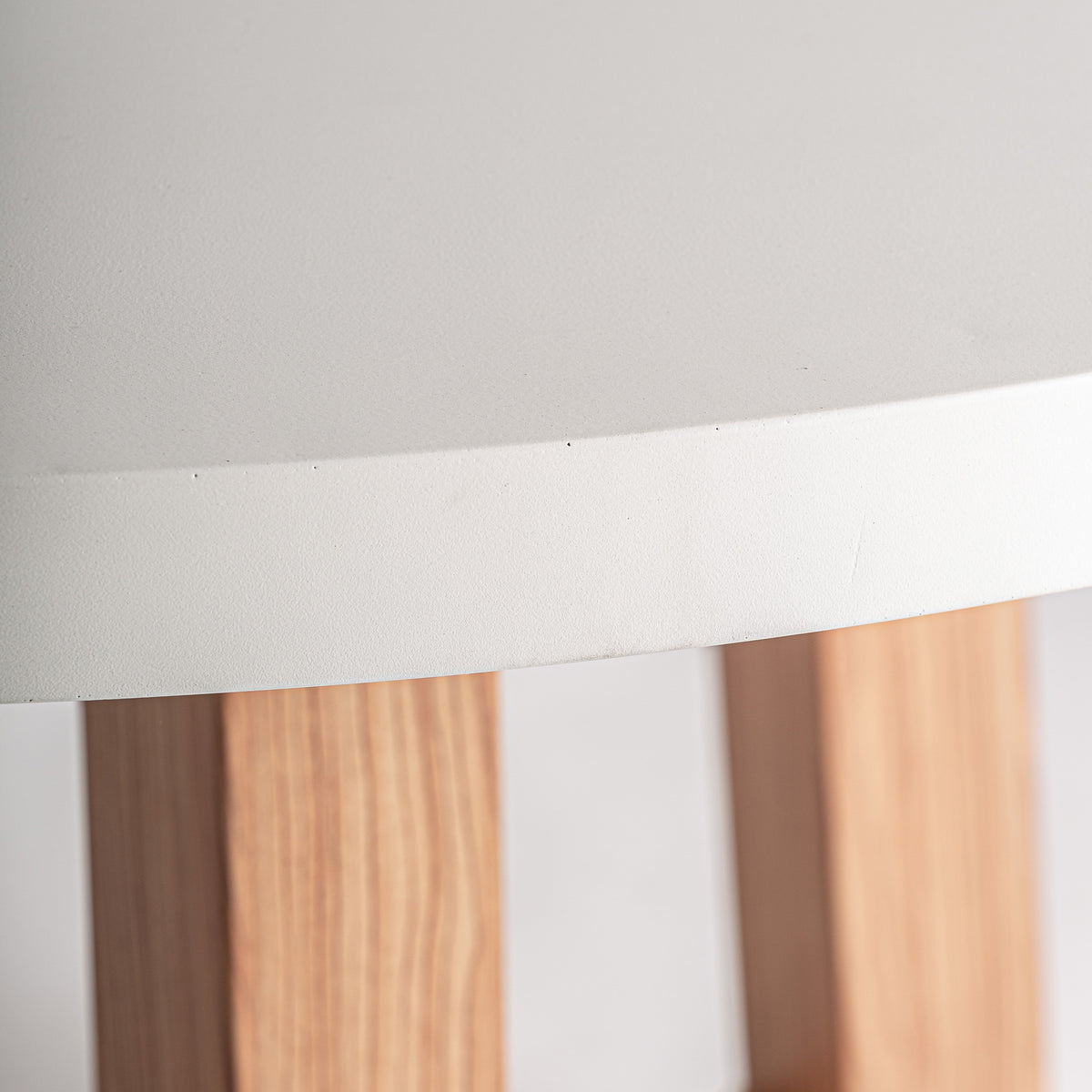 KOSHENA DINING TABLE