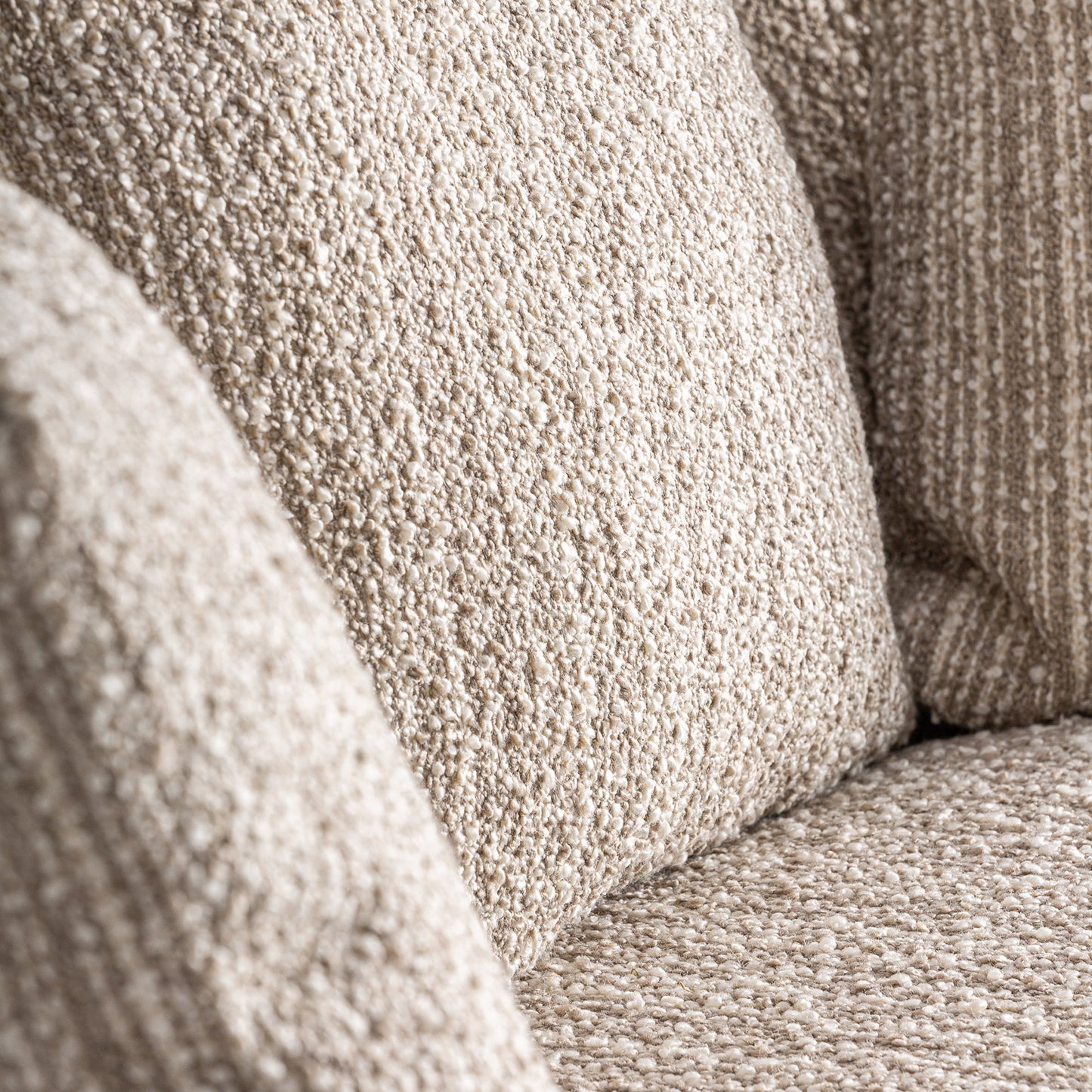 NUBA ROTATIVE ARMCHAIR