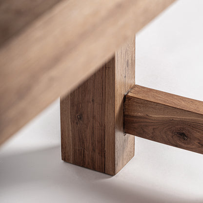 RIOM DINING TABLE
