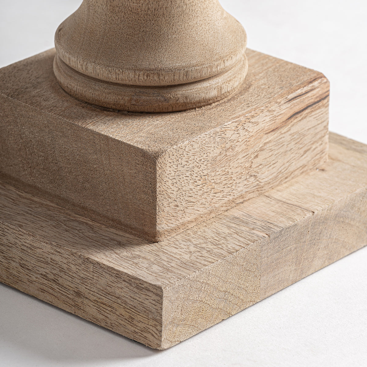 BAMBERG TABLE LAMP