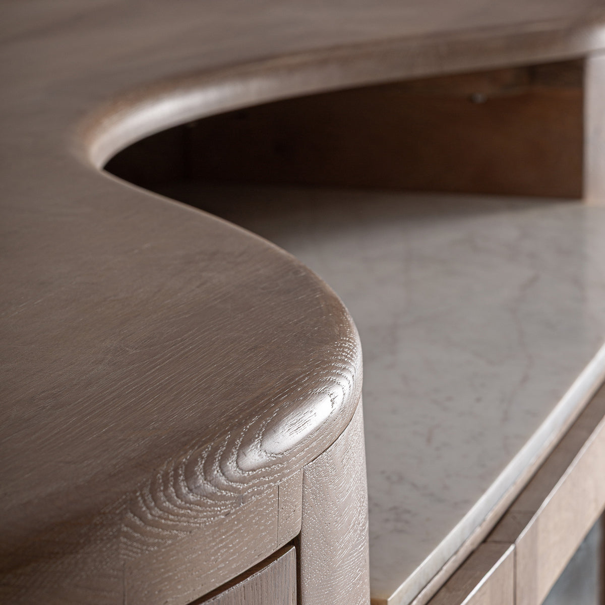 MARBOZ BAR COUNTER