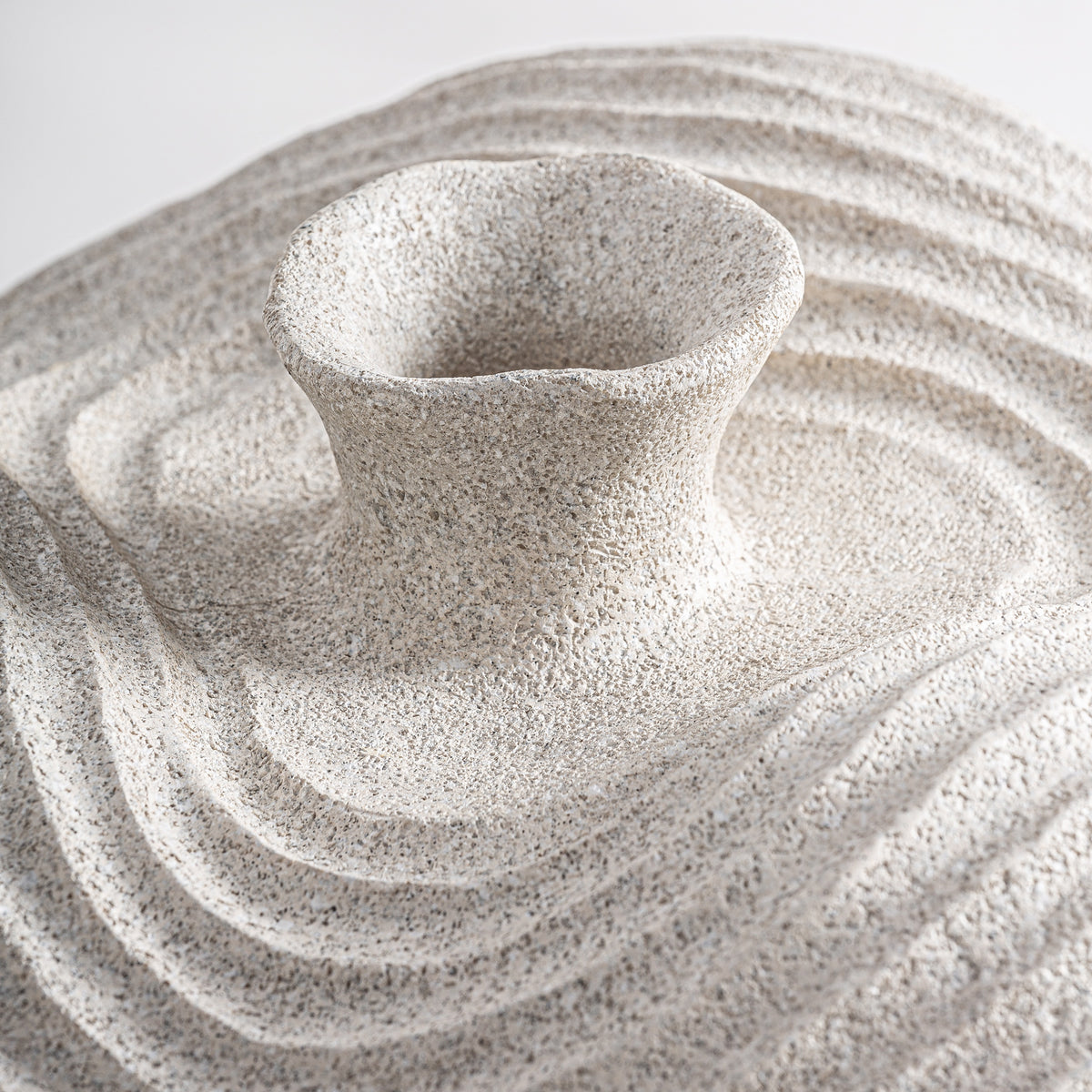 GRETH VASE
