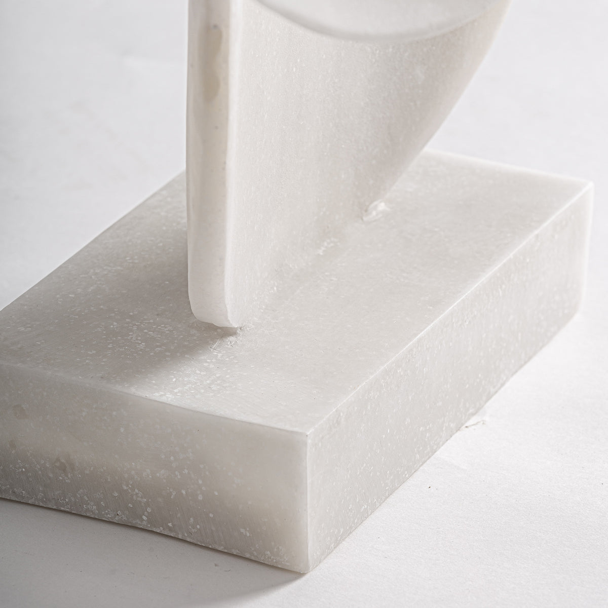 LEAH DECORATIVE FIGURE
