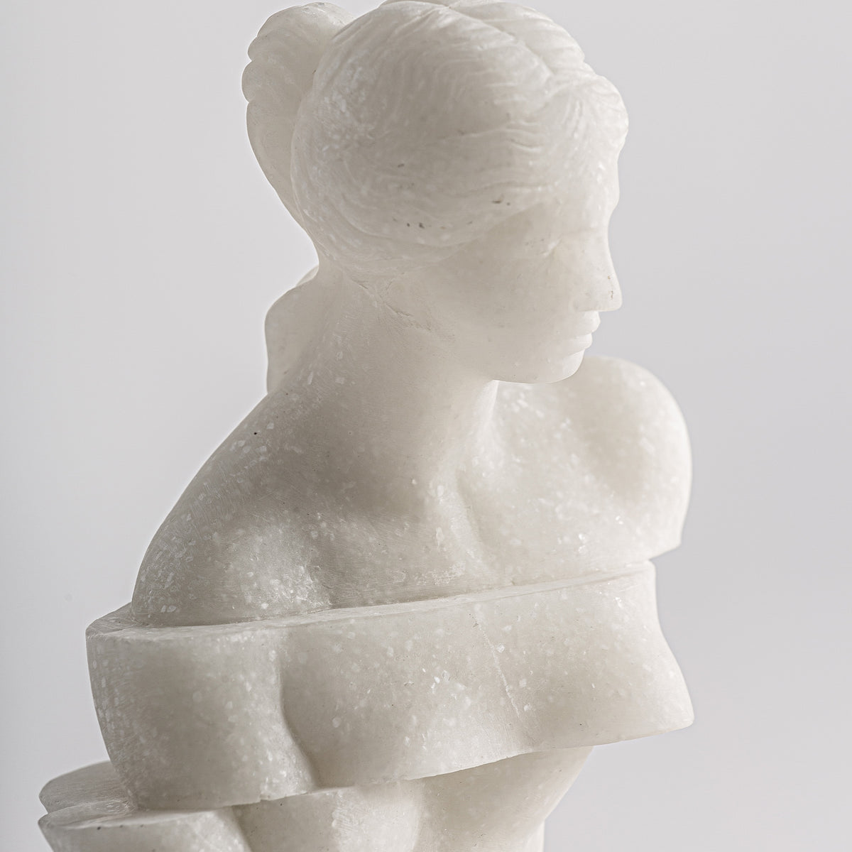 OFELIA DECORATIVE FIGURE